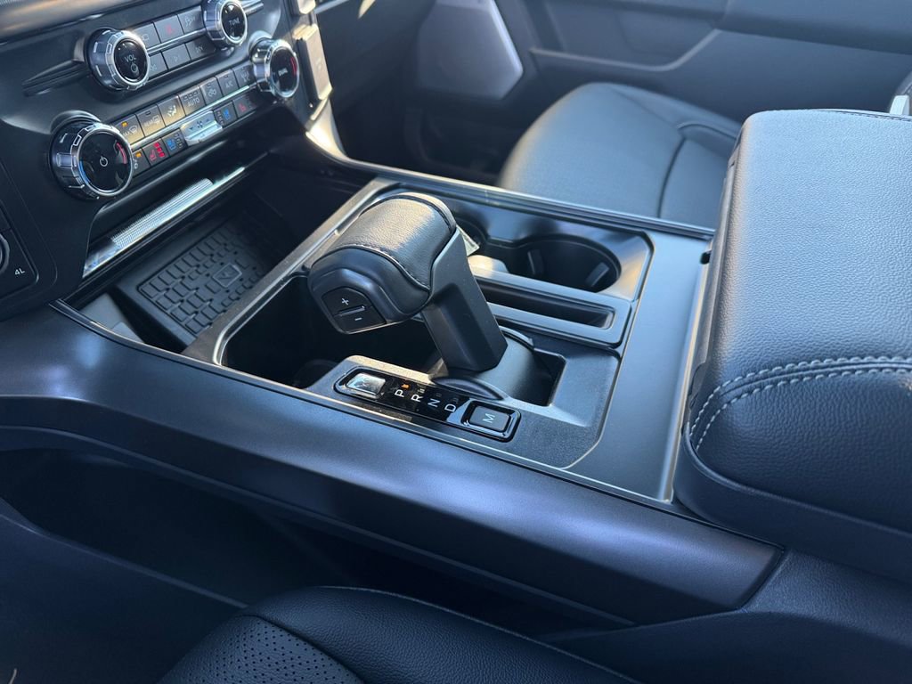 New 2025 Ford F150 Lariat w/ Equipment Group 502A High image 38