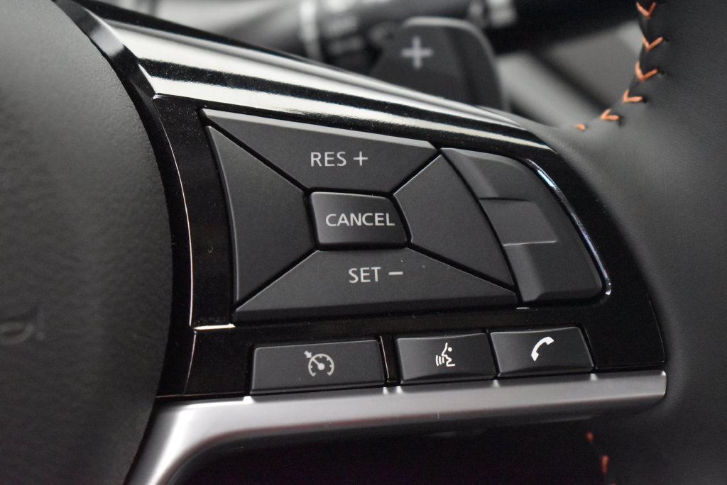 Used 2025 Nissan Altima 2.5 SR FWD image 19