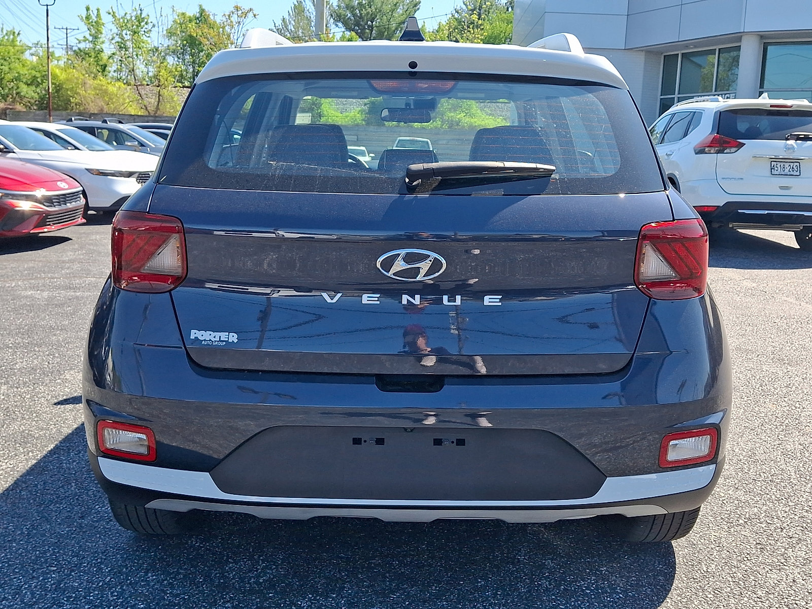 Certified 2021 Hyundai Venue image 5