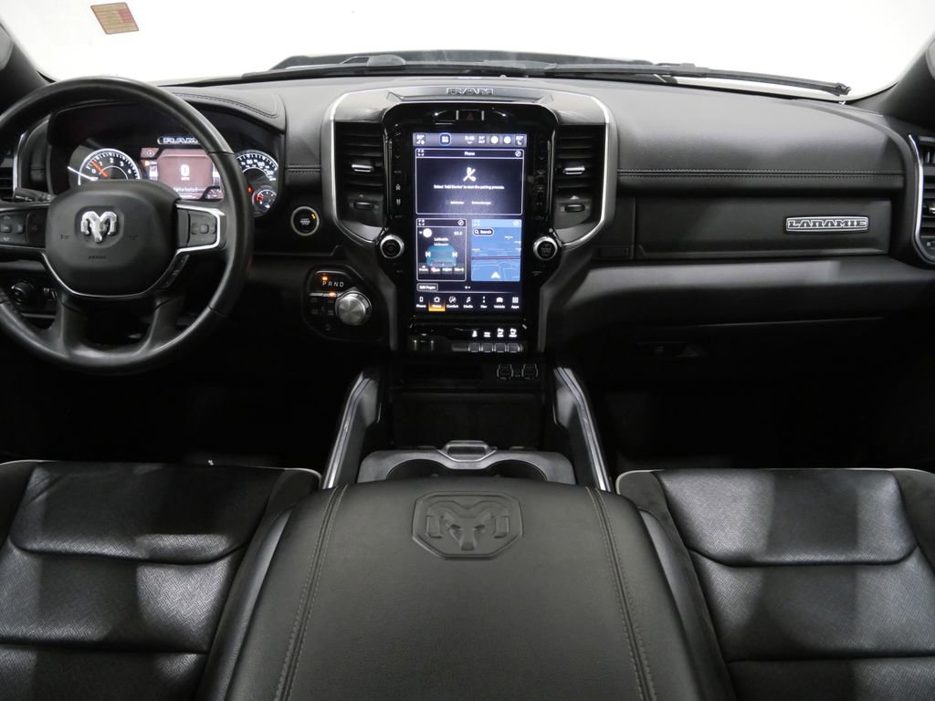 Used 2024 RAM 1500 Laramie AWD/4WD image 7