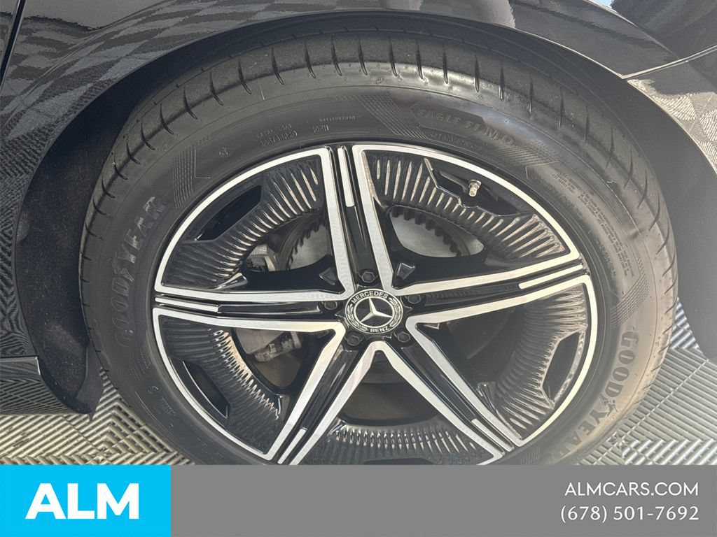 Used 2022 Mercedes-Benz EQS 580 4MATIC Sedan image 22