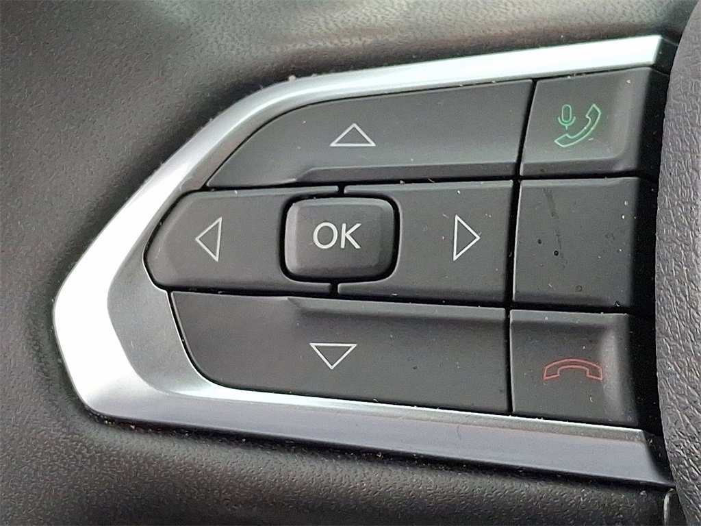 Used 2023 Jeep Compass Altitude w/ Convenience Group image 21