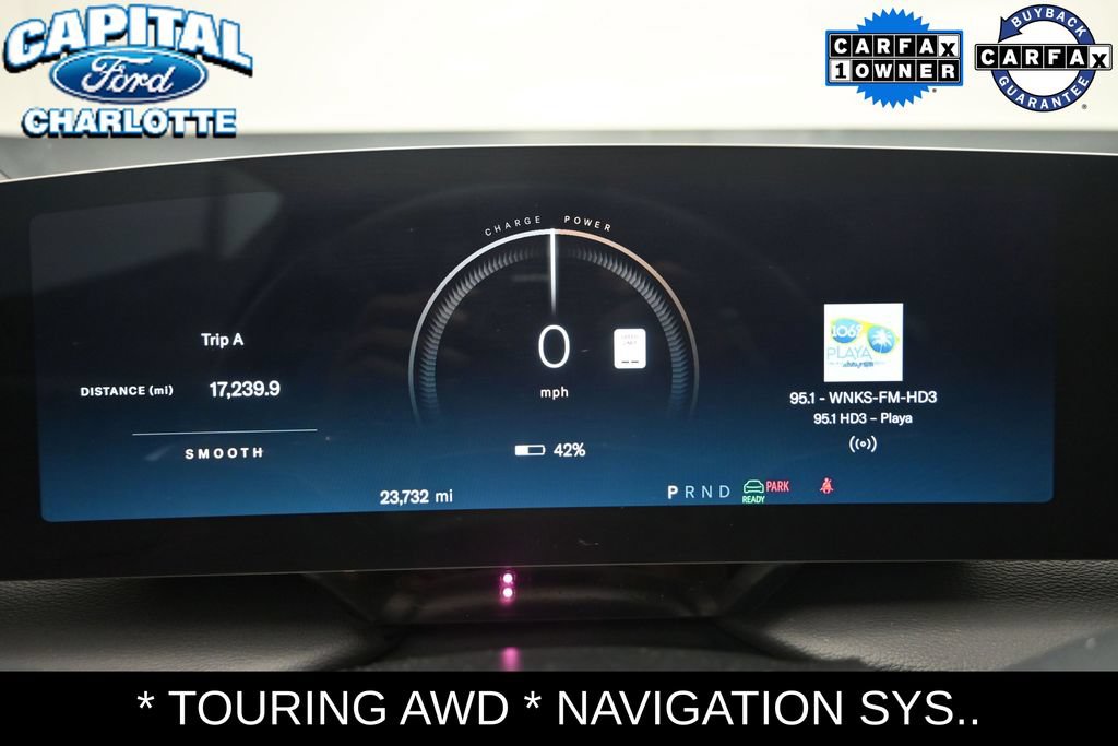 Used 2024 Lucid Air Touring AWD/4WD image 13