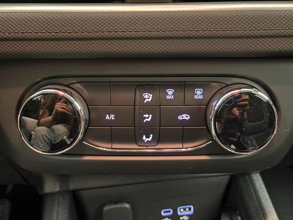 New 2026 Chevrolet TrailBlazer LS w/ LS Convenience Package FWD image 8