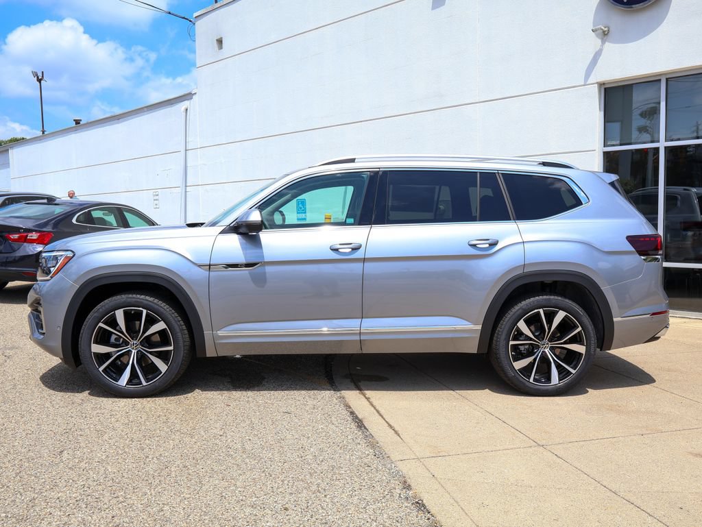 New 2026 Volkswagen Atlas SEL Premium R-Line AWD/4WD image 2