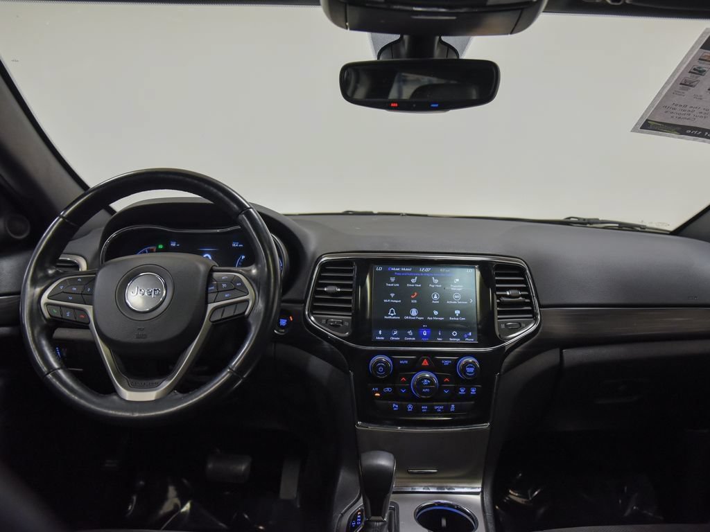 Used 2022 Jeep Grand Cherokee Laredo X AWD/4WD image 42