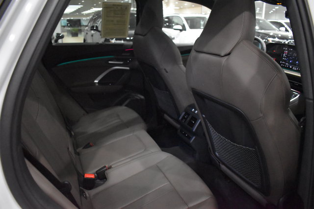 Used 2025 Audi Q5 Premium w/ Premium Plus AWD/4WD image 27