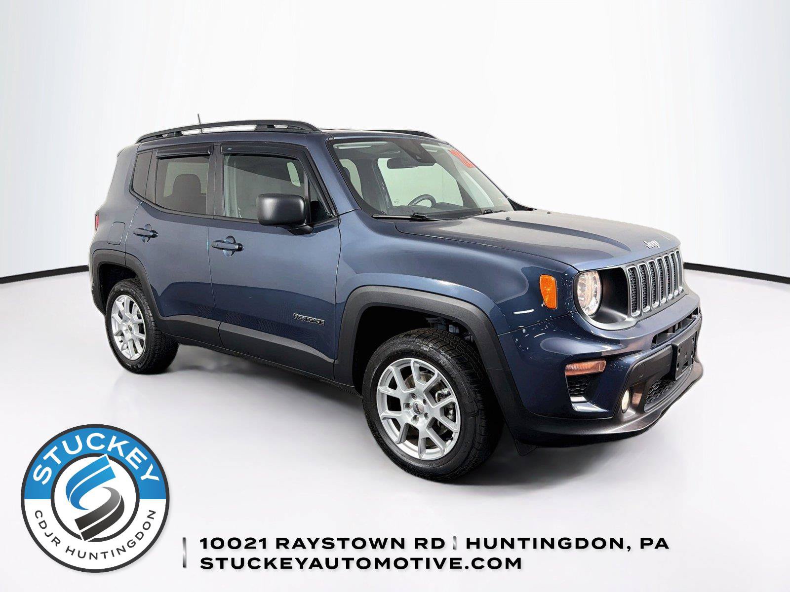 Used 2022 Jeep Renegade Latitude AWD/4WD image 1