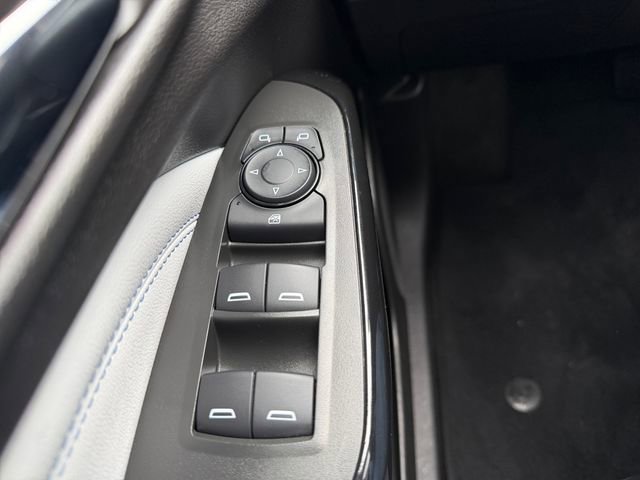 Used 2025 Chevrolet Trax LT w/ LT Convenience Package image 16