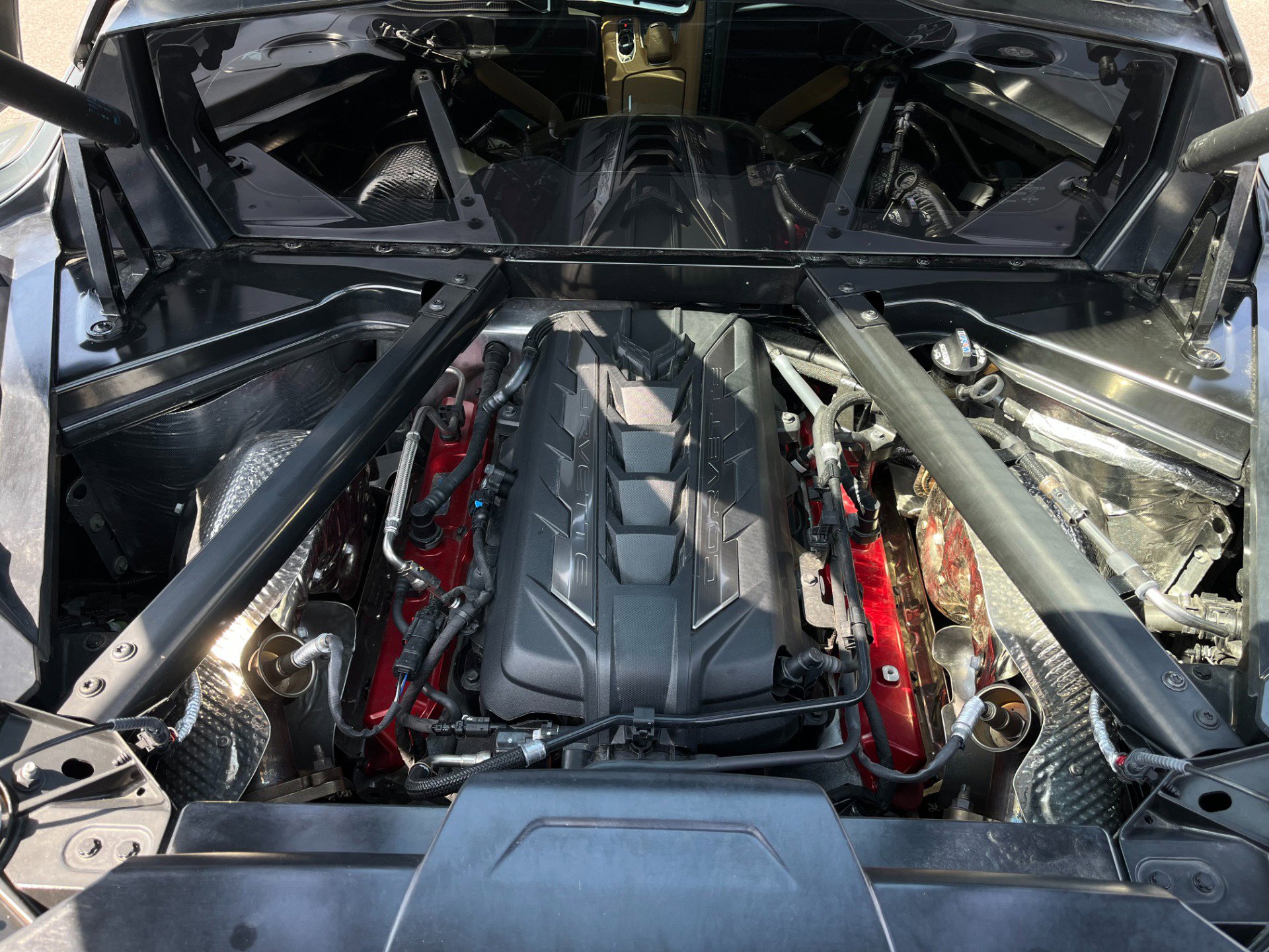 Used 2022 Chevrolet Corvette Stingray Preferred Cpe w/ Z51 Performance Package RWD image 46