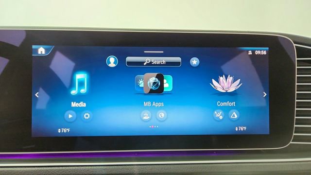 Used 2025 Mercedes-Benz GLS 450 4MATIC image 52