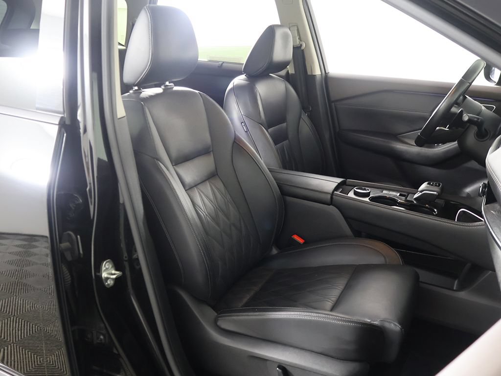 Used 2023 Nissan Rogue Platinum AWD/4WD image 35