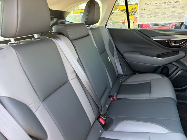 Certified 2025 Subaru Outback Onyx Edition AWD/4WD image 28