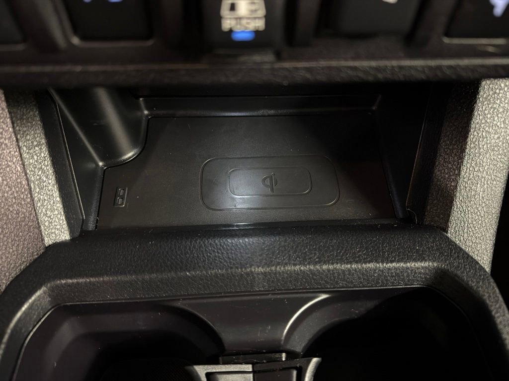 Used 2022 Toyota Tacoma TRD Off-Road w/ TRD Premium Off Road Package AWD/4WD image 16