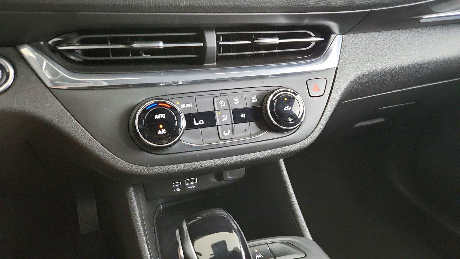Used 2026 Buick Envista Preferred FWD image 31
