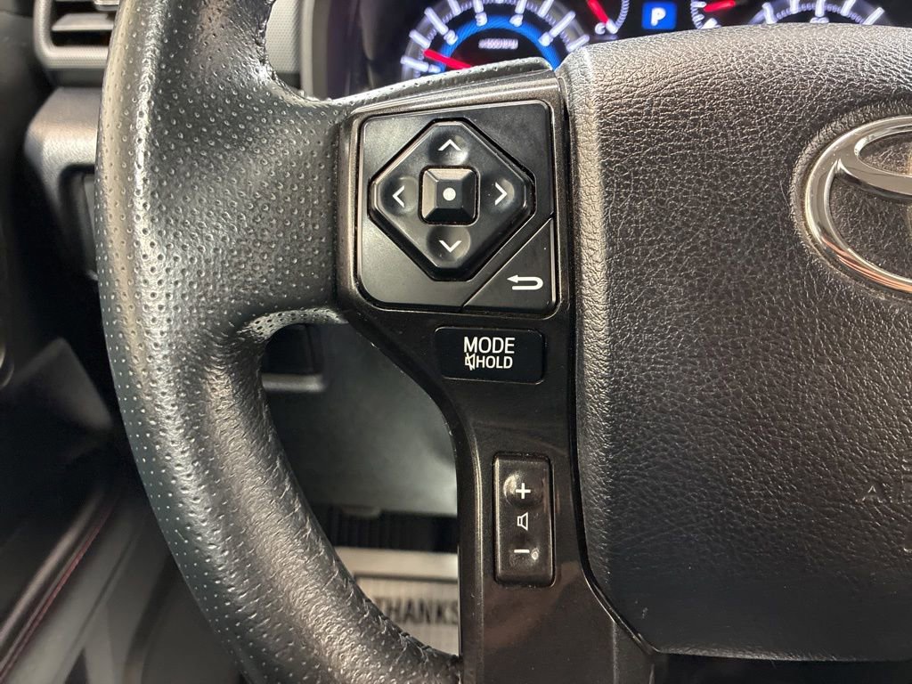 Used 2019 Toyota 4Runner TRD Off-Road Premium AWD/4WD image 24