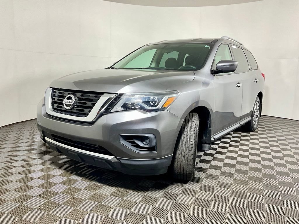 Used 2019 Nissan Pathfinder S AWD/4WD image 2