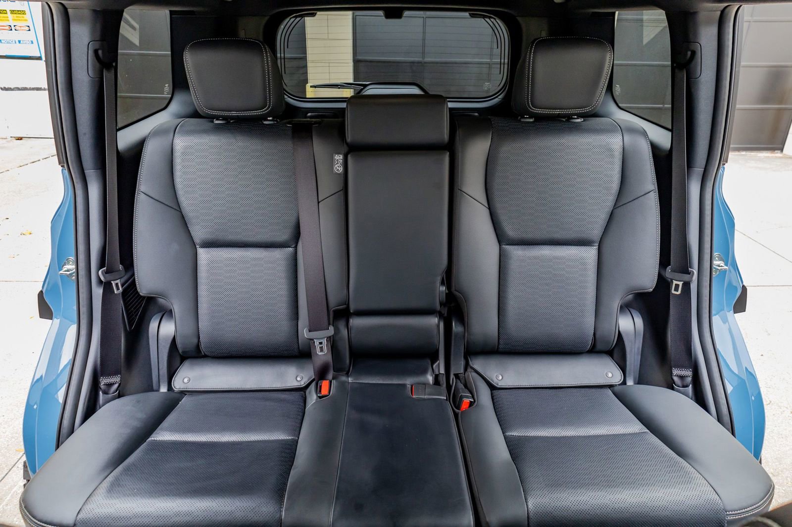 Used 2025 Toyota Land Cruiser w/ Premium Package image 36