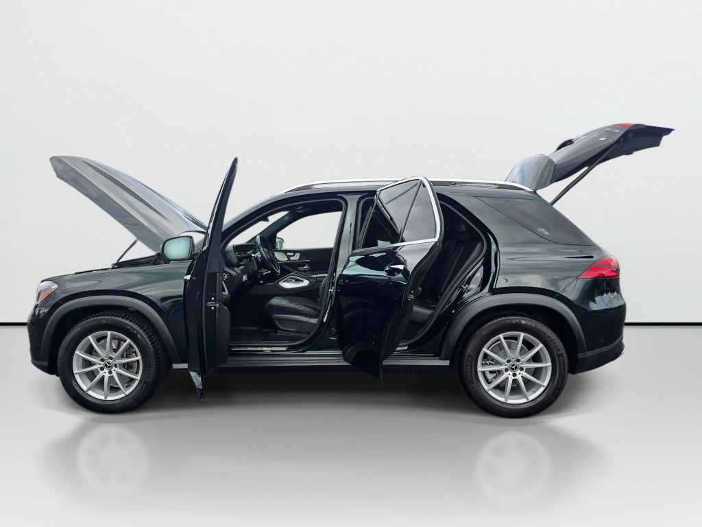 Used 2024 Mercedes-Benz GLE 350 4MATIC w/ Driver Assistance Package image 10