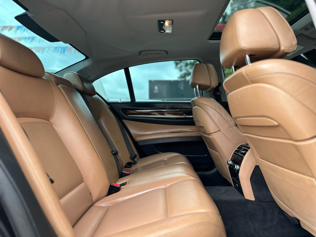 Used 2015 BMW 740i w/ Cold Weather Package RWD image 16