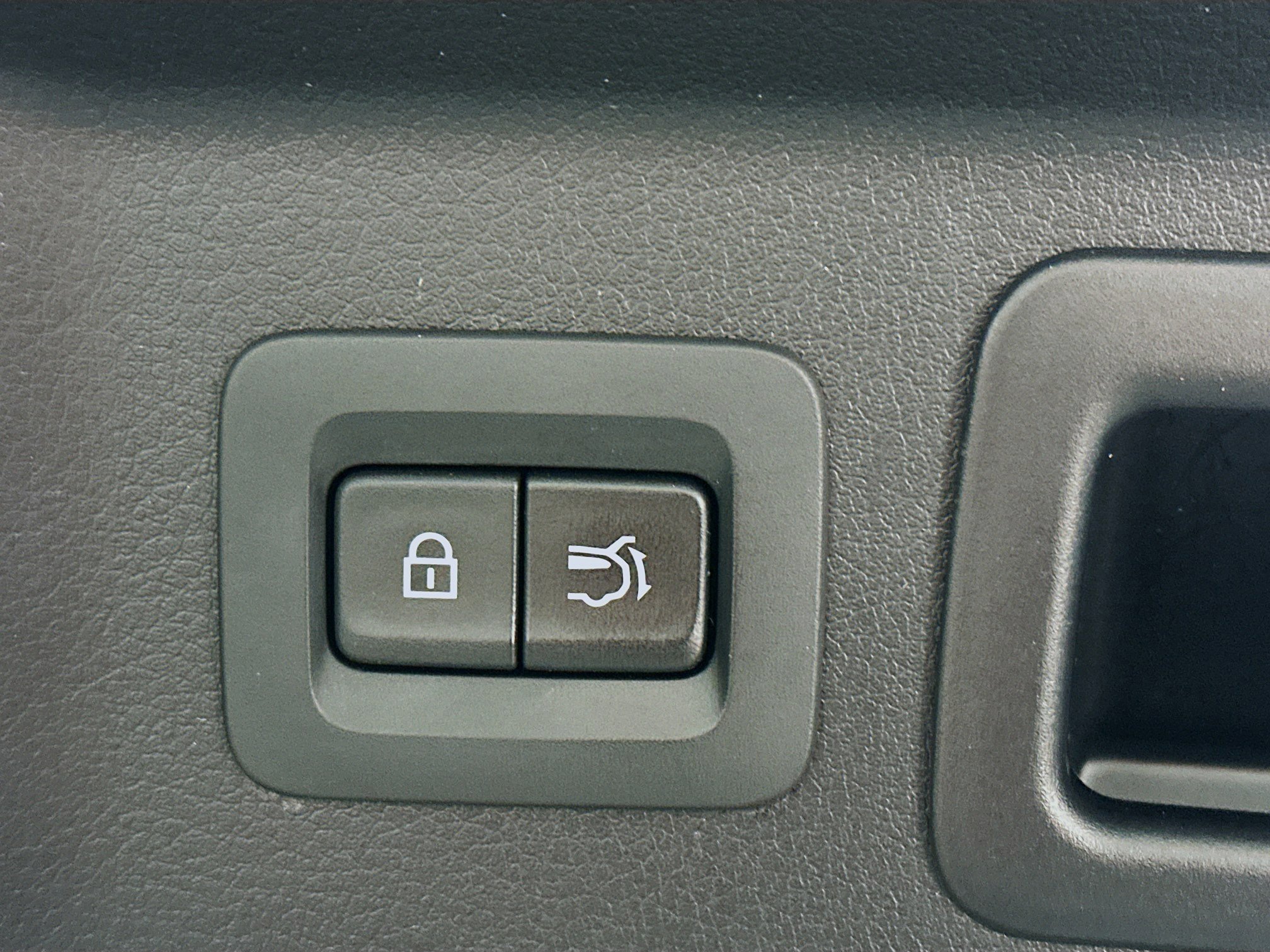 Used 2025 MAZDA CX-90 3.3 Turbo w/ Select Package image 31