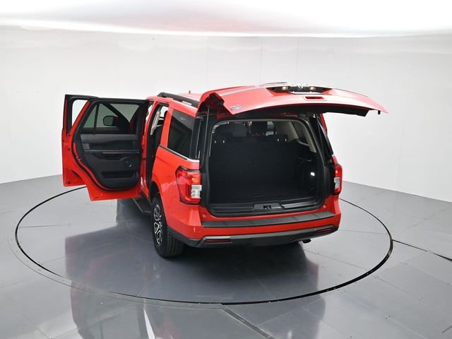 Used 2024 Ford Expedition XLT image 43