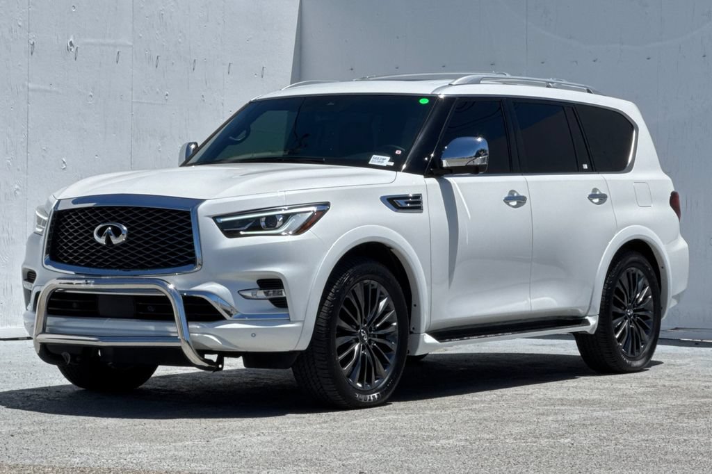 Used 2024 INFINITI QX80 Sensory w/ Cargo Package AWD/4WD image 7