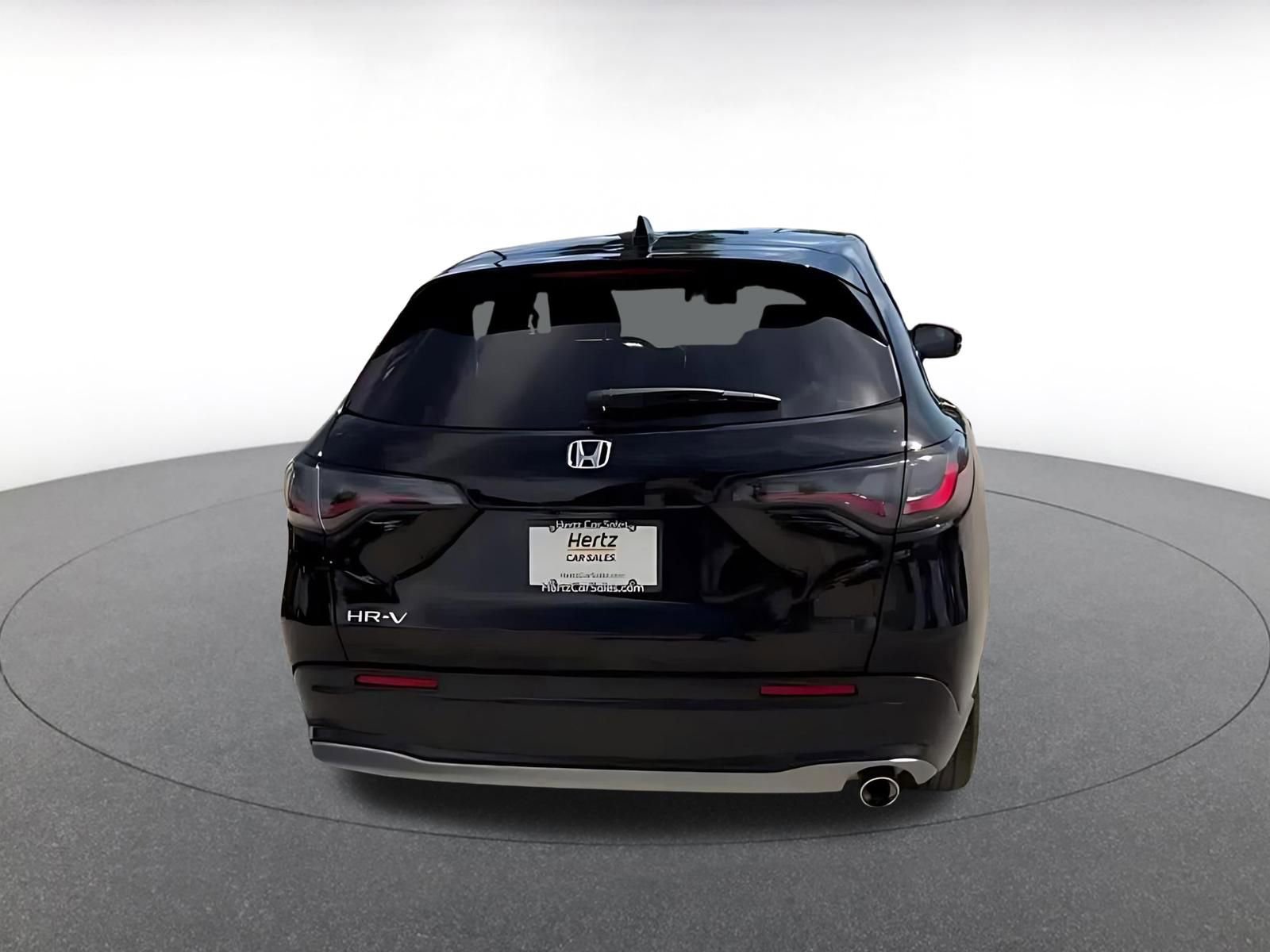 Used 2025 Honda HR-V Sport image 12