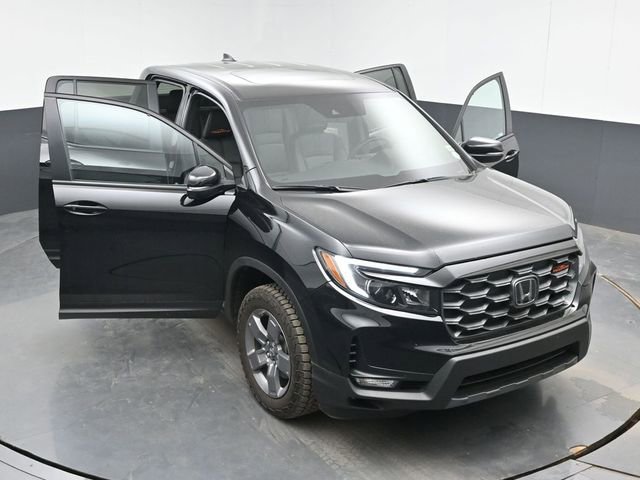 Used 2025 Honda Ridgeline TrailSport image 48