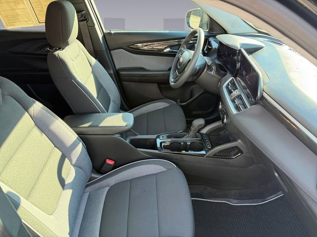 Used 2026 Chevrolet TrailBlazer LS image 17
