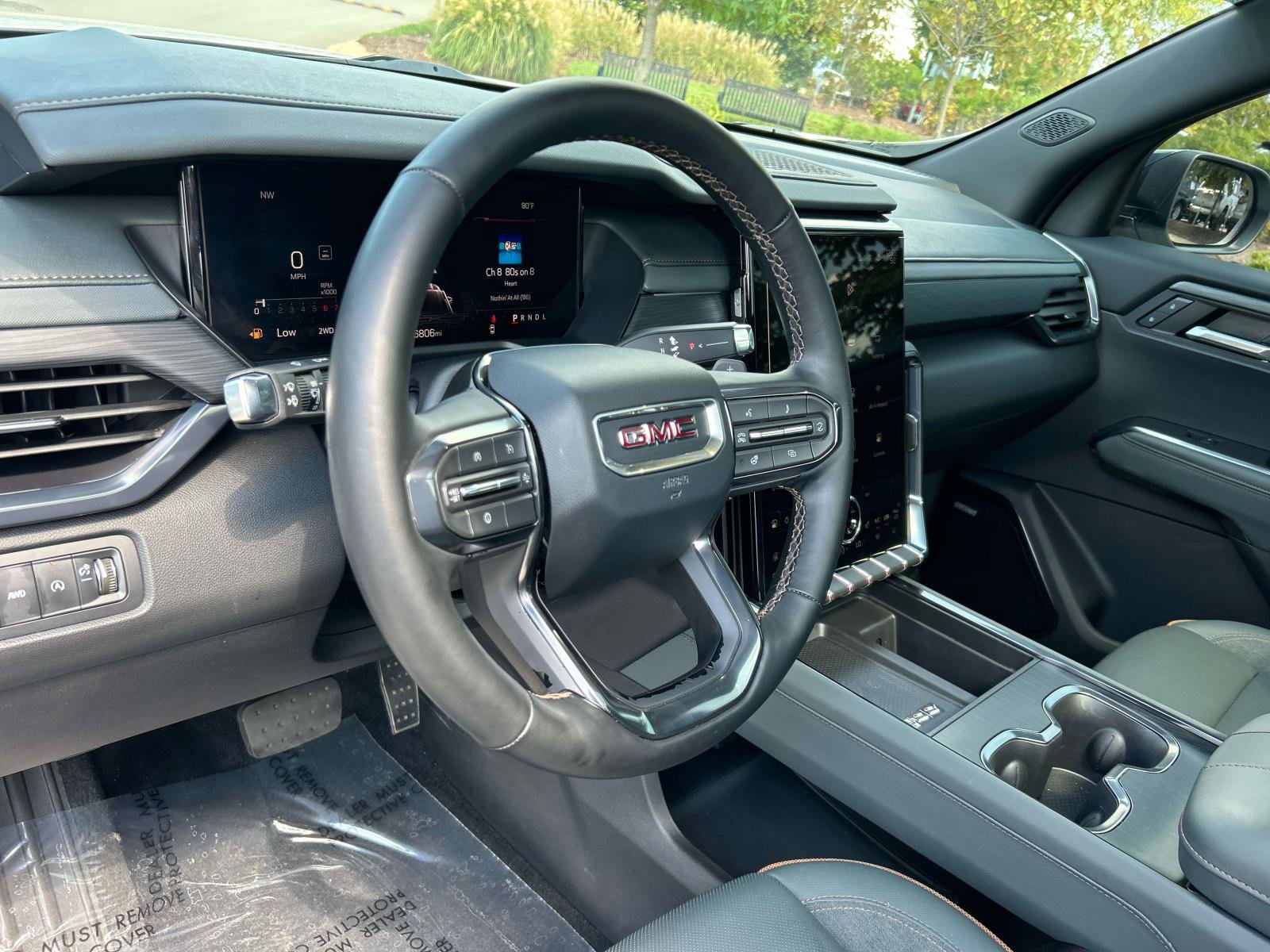 Certified 2024 GMC Acadia AT4 w/ Luxury Package image 33