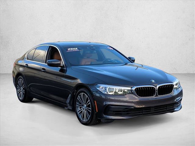 Used 2019 BMW 540i image 3