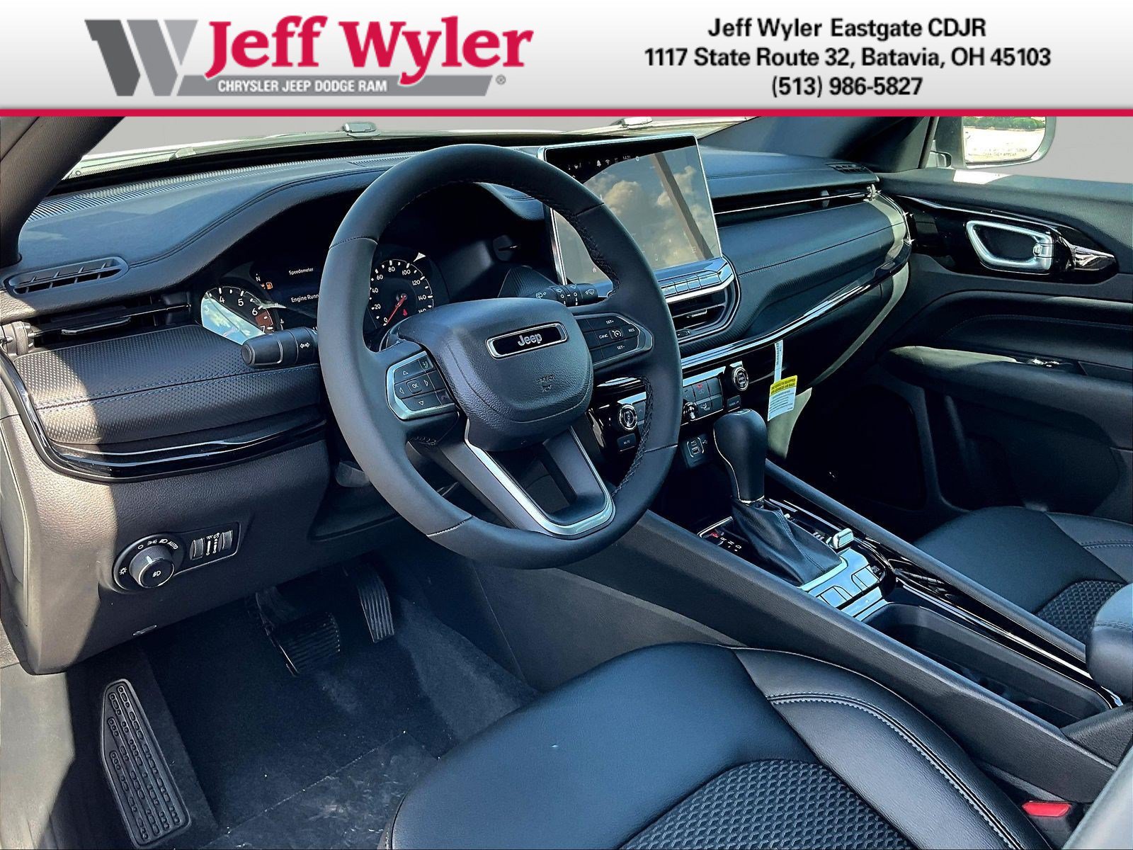 New 2026 Jeep Compass Latitude AWD/4WD image 15
