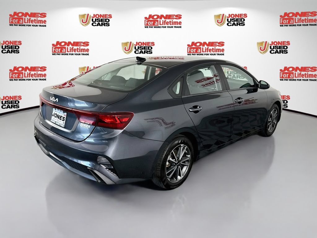 Used 2023 Kia Forte LXS FWD image 15