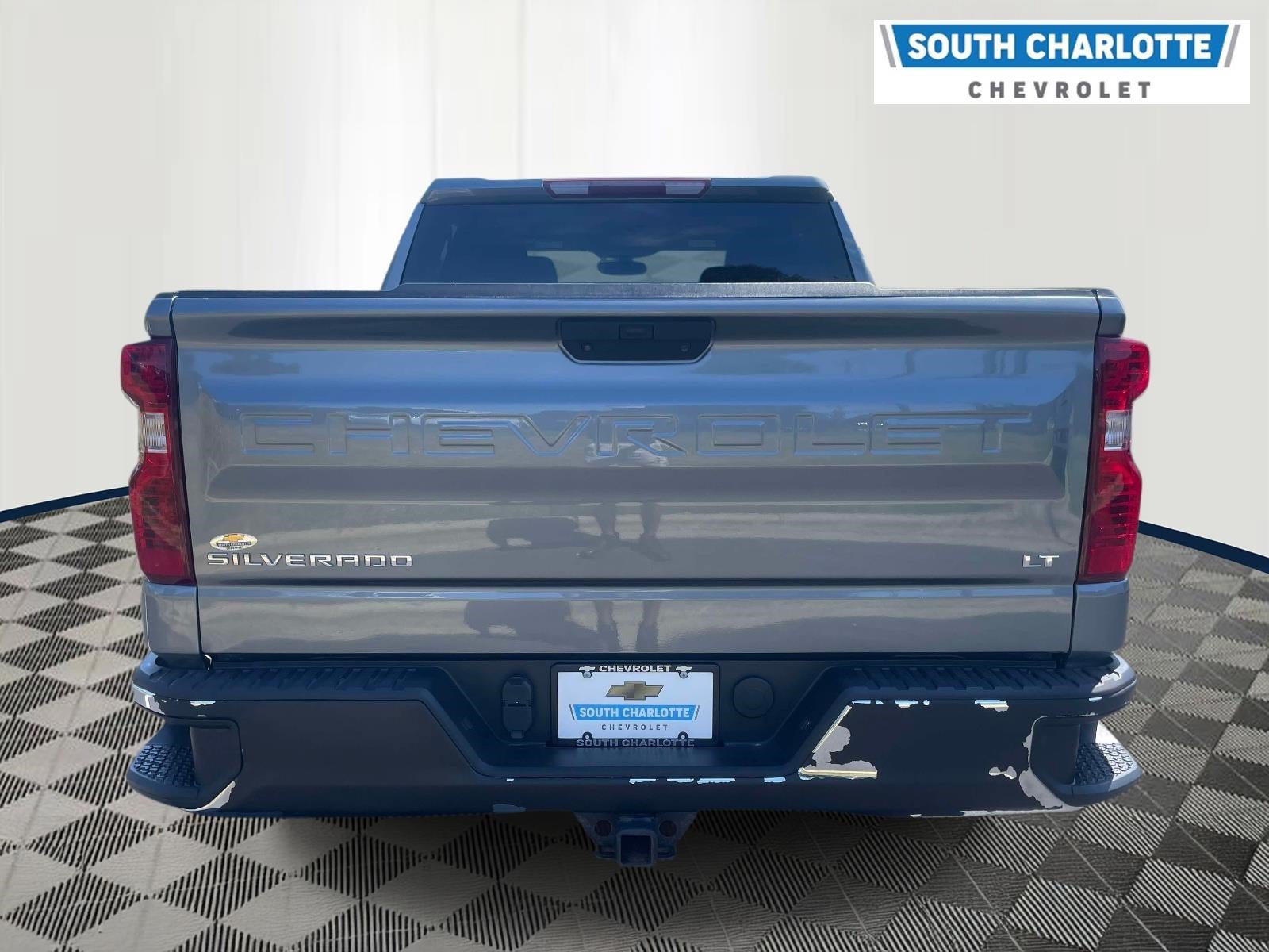 Used 2021 Chevrolet Silverado 1500 LT AWD/4WD image 5