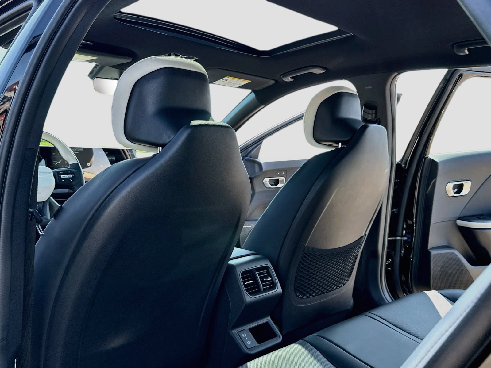 New 2026 Kia K4 GT-Line Turbo FWD image 7