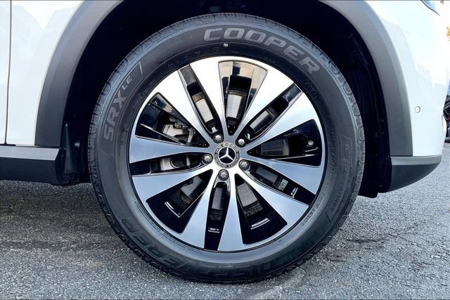 Used 2025 Mercedes-Benz GLE 350 4MATIC image 9