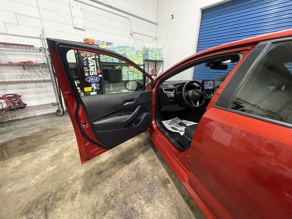 Used 2020 Toyota Corolla SE image 28