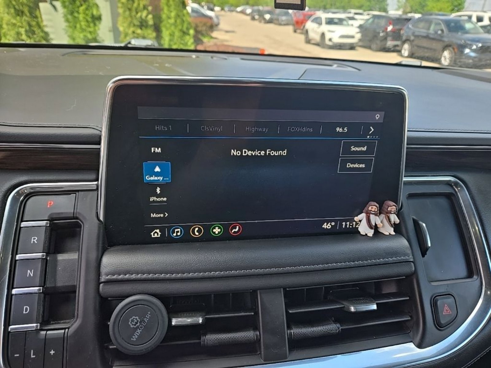 Used 2021 Chevrolet Tahoe Z71 w/ Z71 Off-Road Package AWD/4WD image 25