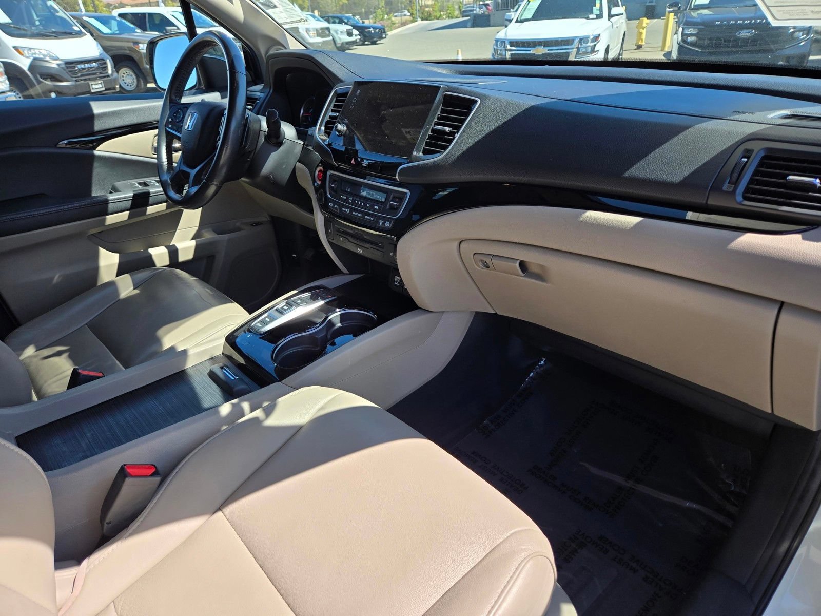 Used 2019 Honda Pilot Touring image 10