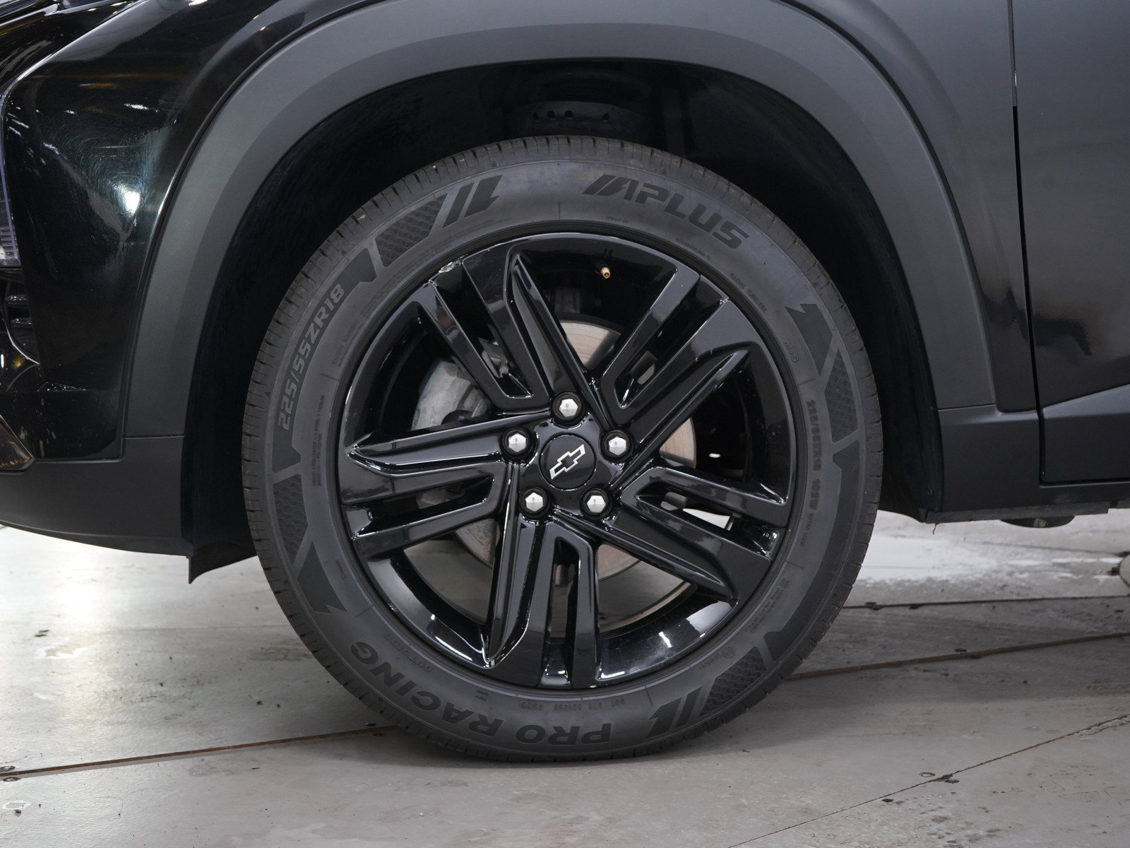 Used 2024 Chevrolet Trax ACTIV FWD image 29