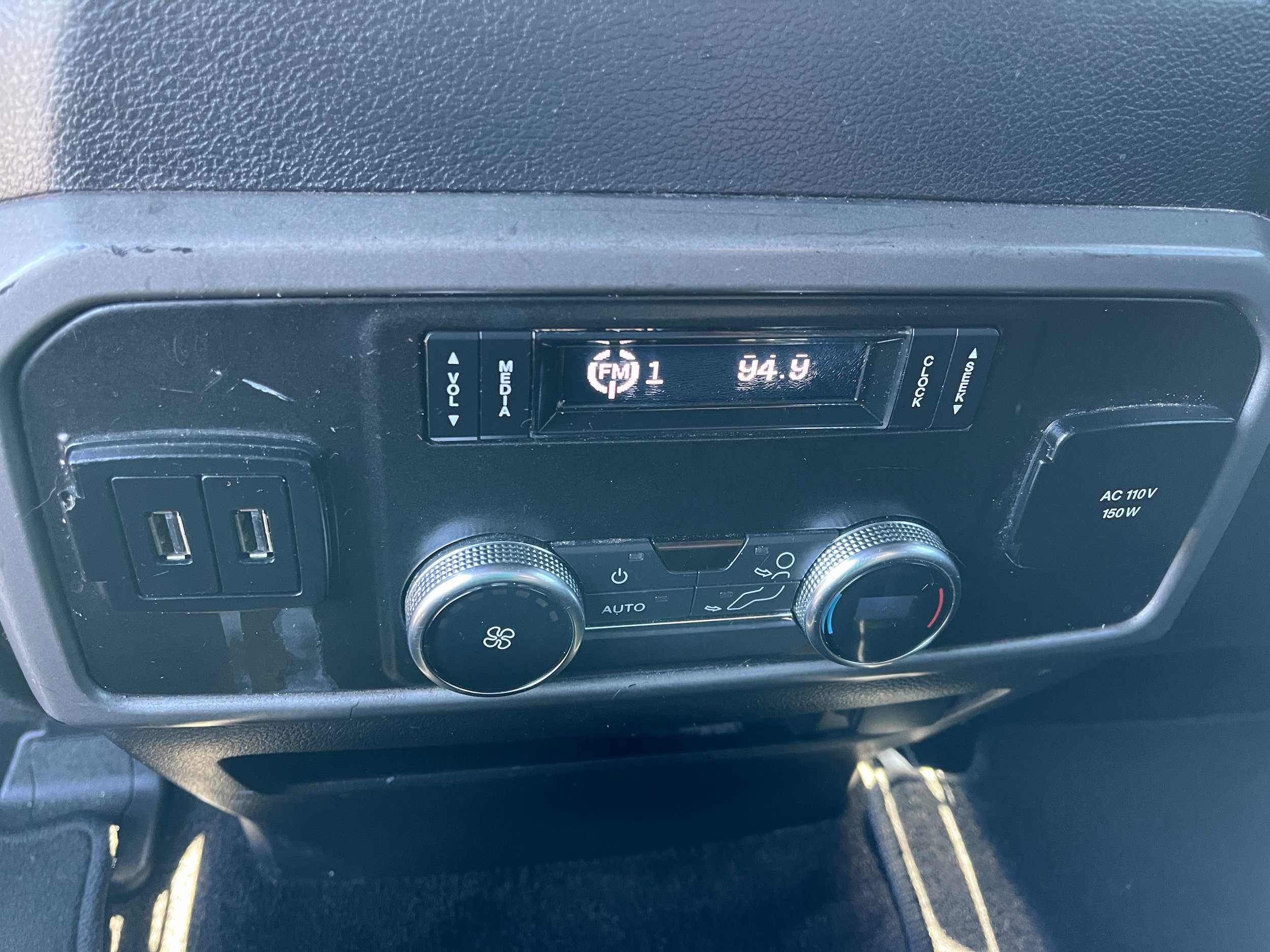 Certified 2018 Ford Expedition Max XLT w/ Equipment Group 202A AWD/4WD image 13