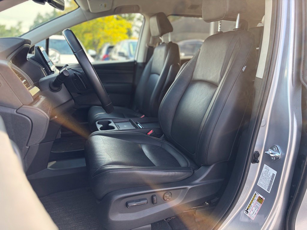 Used 2025 Honda Odyssey EX-L image 24