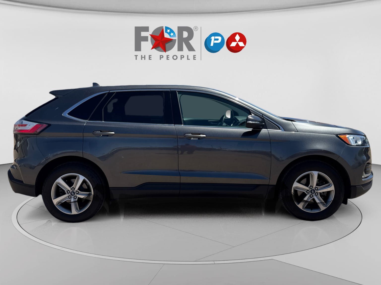 Used 2020 Ford Edge SEL w/ Convenience Package FWD image 6