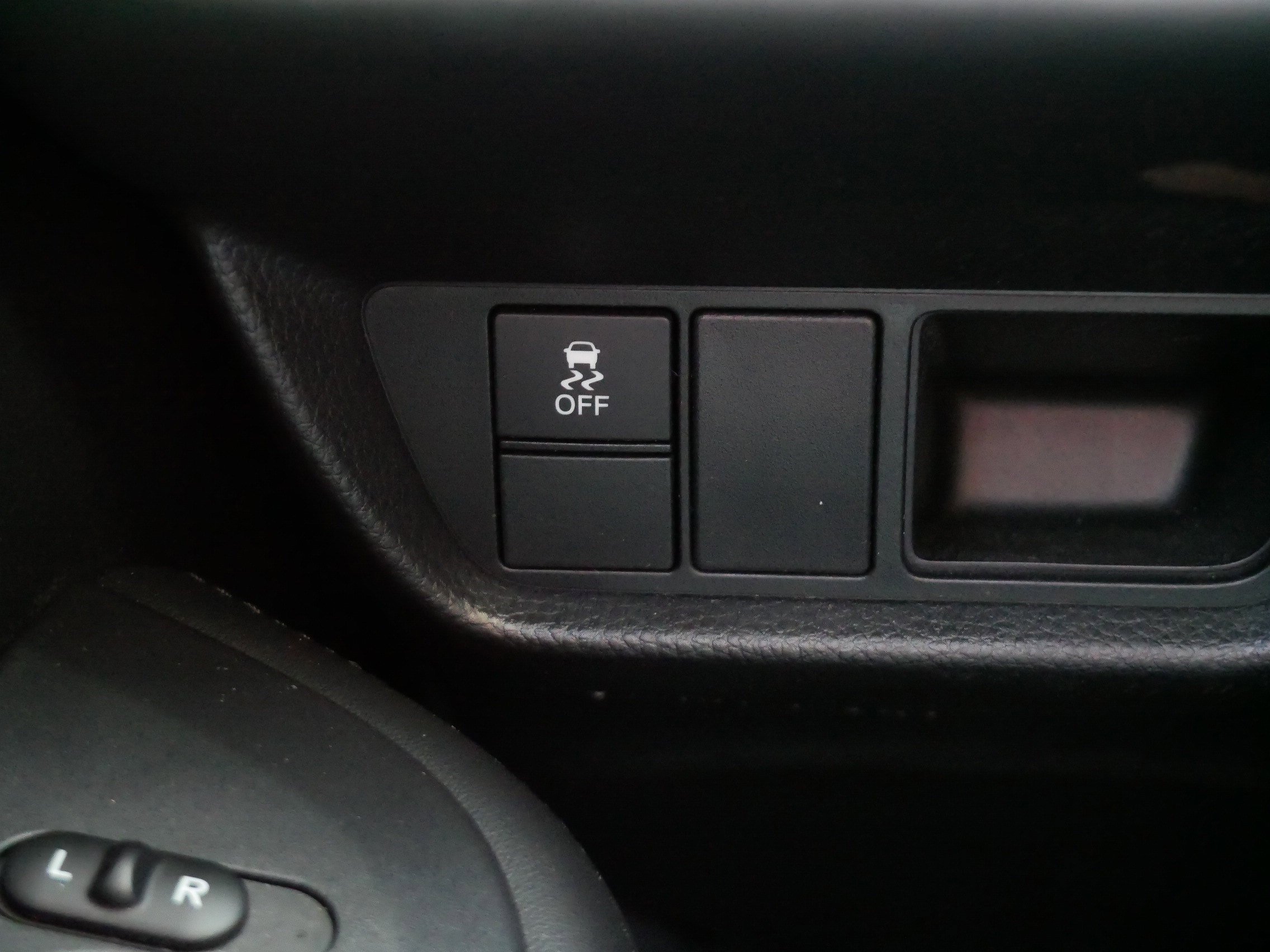 Used 2023 Honda HR-V LX image 28