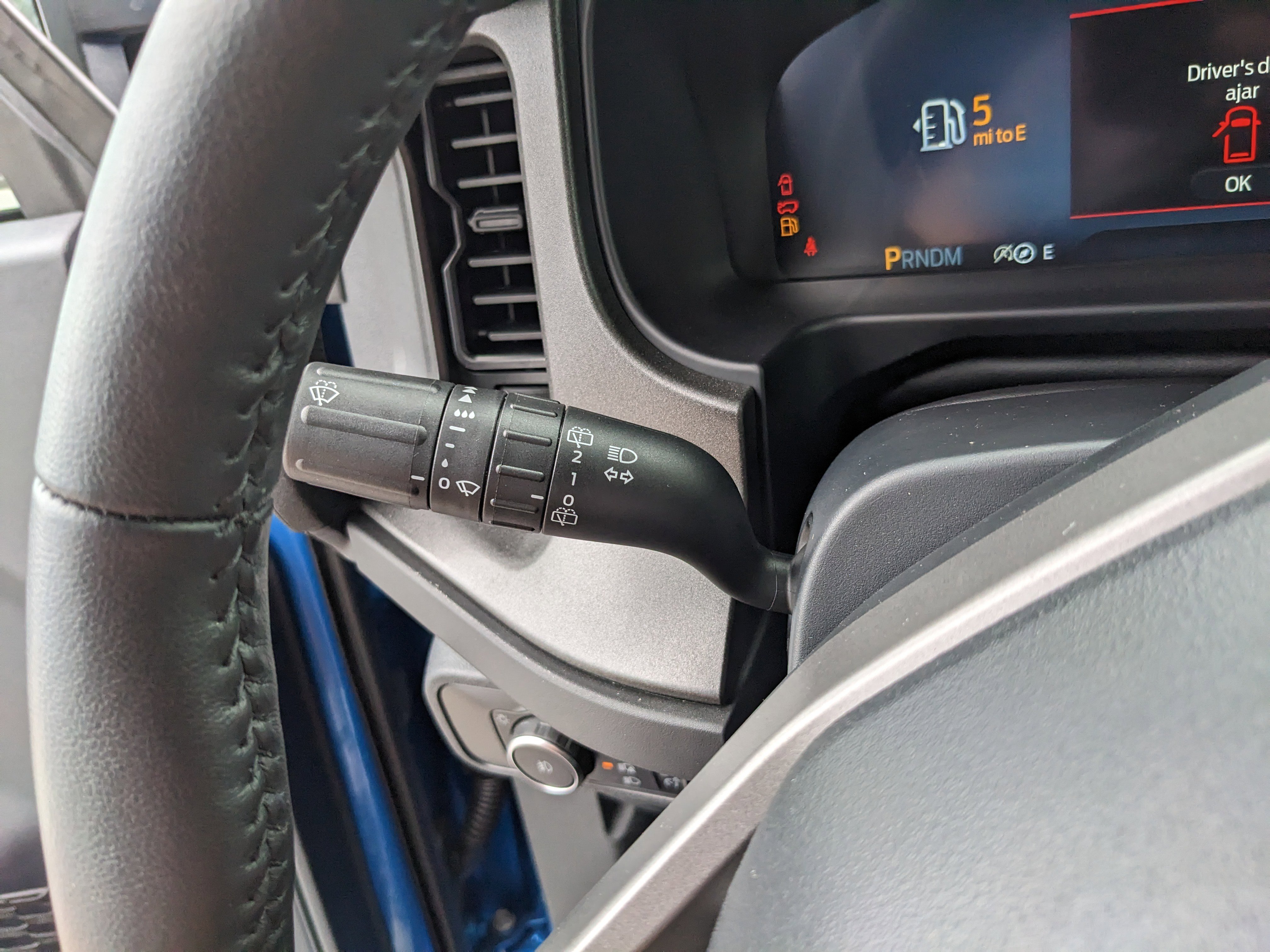 Used 2025 Ford Bronco Badlands image 33