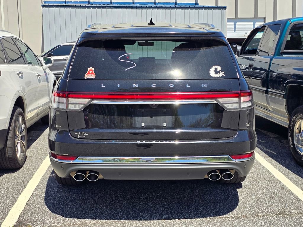Used 2022 Lincoln Aviator Reserve w/ Equipment Group 201A image 4