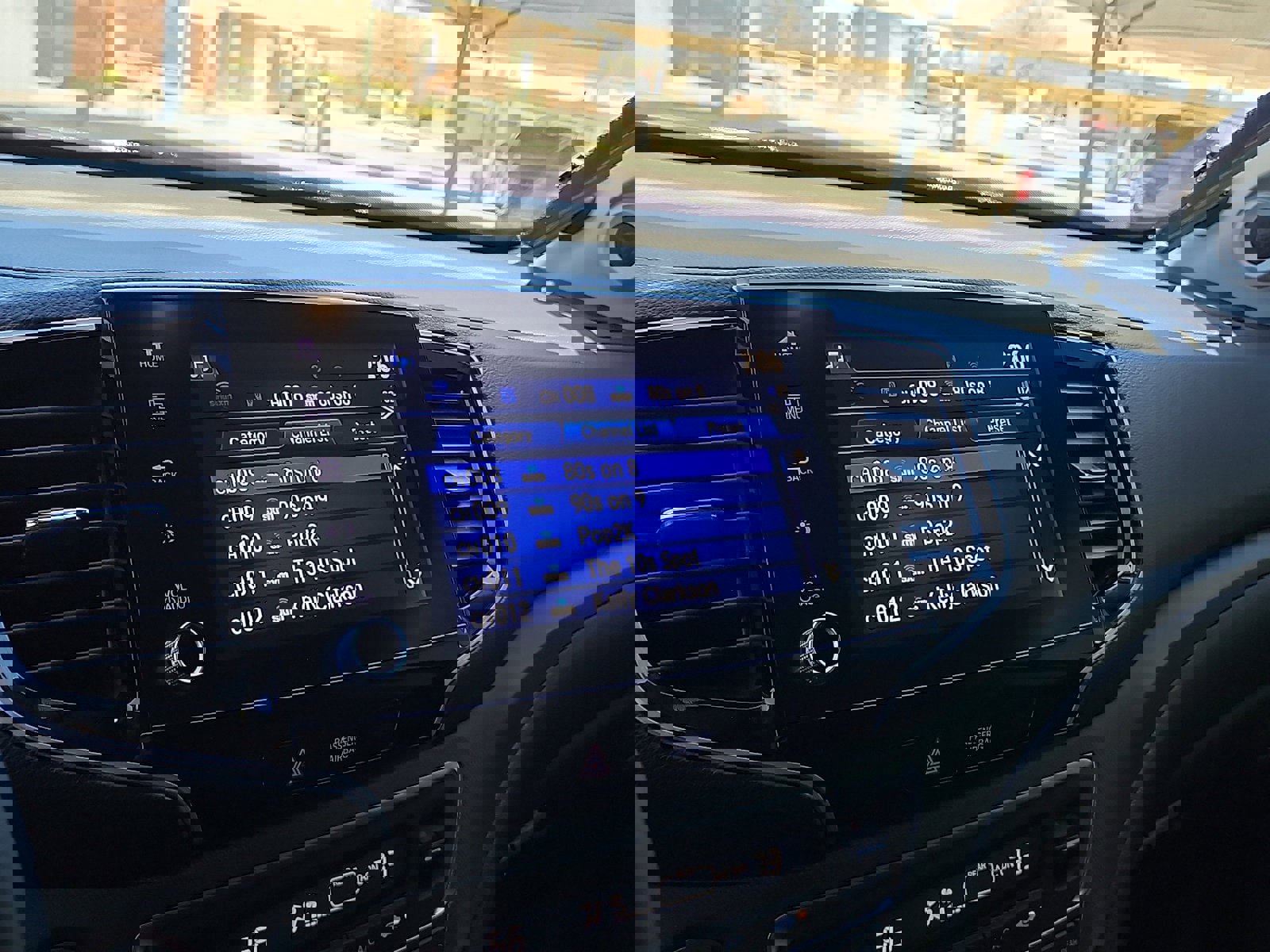 Used 2023 Honda Ridgeline RTL image 14