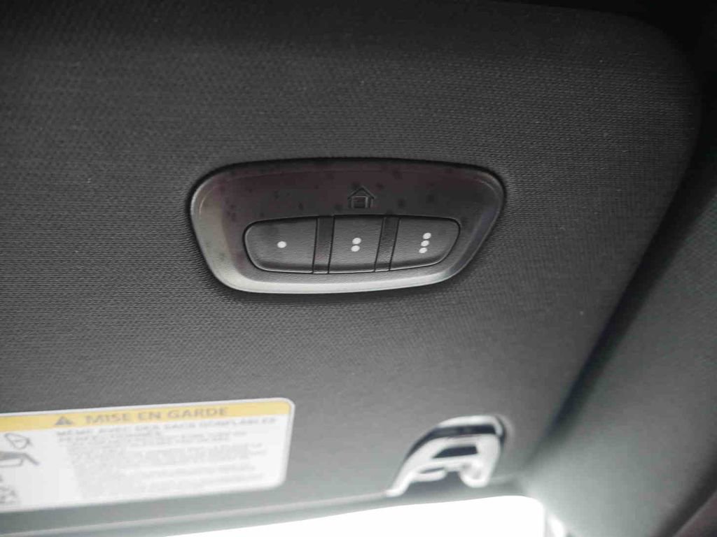 Used 2023 RAM 1500 Limited w/ Body-Colour Bumper Group image 46