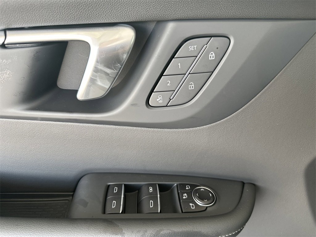 New 2025 Buick Enclave Sport Touring w/ Power Package image 12